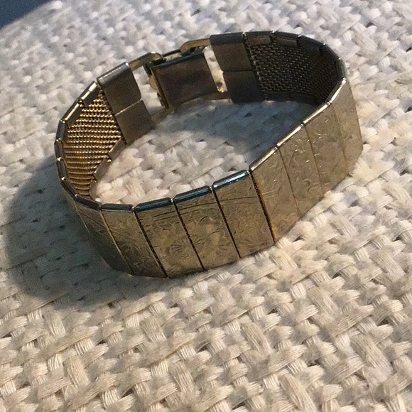 Vintage Sarah Coventry panel bracelet gold tone EUC - Picture 9 of 10